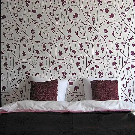 Artrooms 3* بوزنان