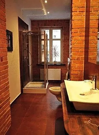 Artrooms فندق